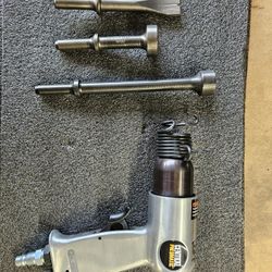 Central Pneumatic Air Hammer With 3 Bits