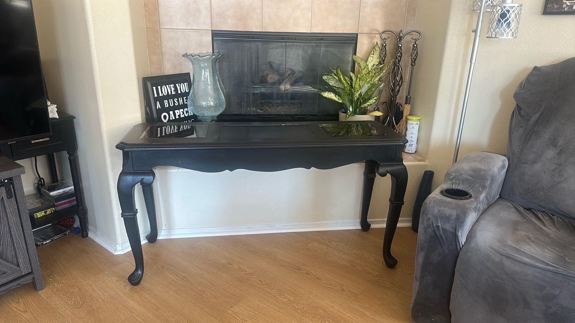 Accent Table