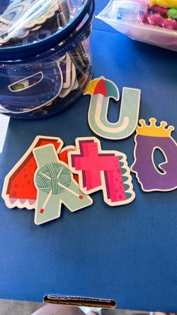 Magnet letter