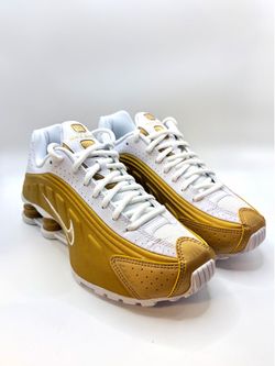 Brand New Nike Shox 4Y/5.5W