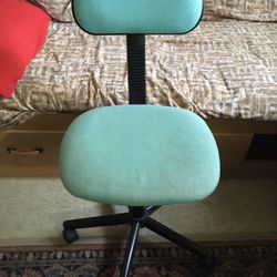 Small Revolving Chair(light Weight)