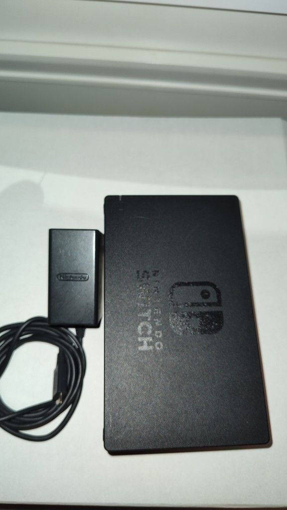 Genuine Original Nintendo Switch TV Charging Dock HAC-007 Black