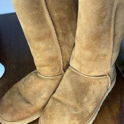 Classic Ugg Tall Boots Sz 9