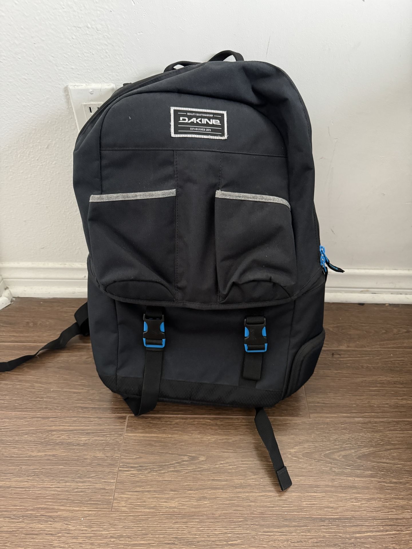 Dakine cooler backpack