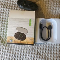 Headphones 