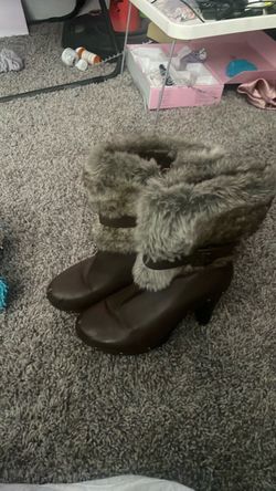 Brown Leather Heeled Boots with Faux Fur Trim, Size 6.5