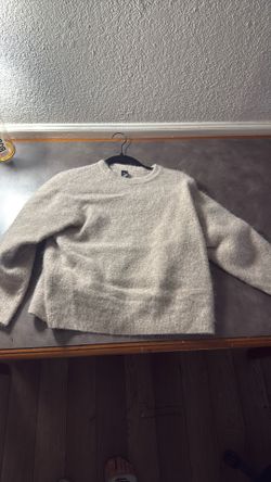 Lululemon Men’s Medium Crew neck 