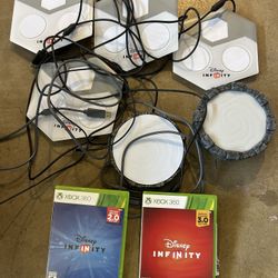 Disney Infinity and Skylanders Portal Bundle, 6 portals, 2 games