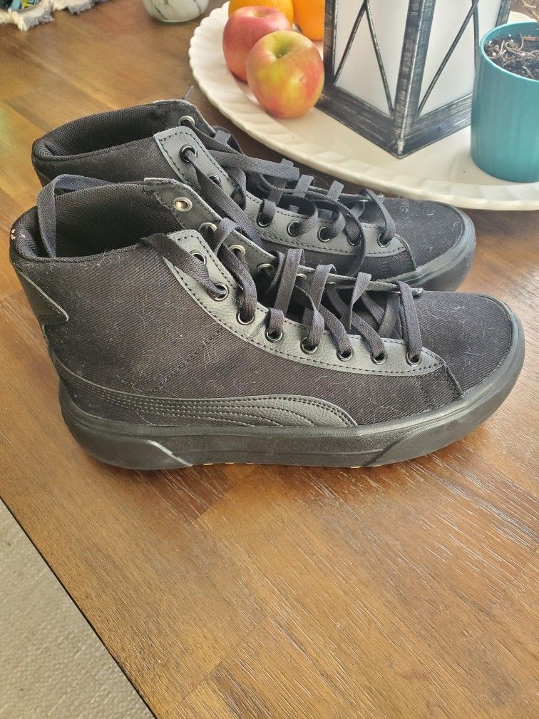 Puma Boots 10
