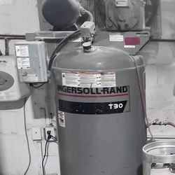 01 Compressor Ingersol-Rand T-30