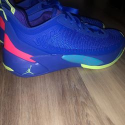 Luka 1 “illusionist” /“Racer Blue” Size 9.5 Worn Once