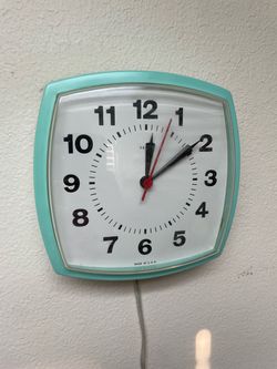 Vintage Turquoise Electric Wall Clock