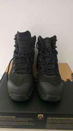 Steel toe boots