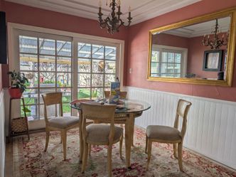 Round Glass-Top Dining Table with 4 Chairs