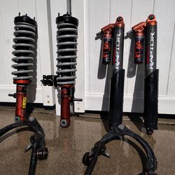 Ford F-150 Raptor -  Fox Live Valve Shocks (front and back) + Geiser springs + UCAs
