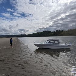 Beachcraft Boat