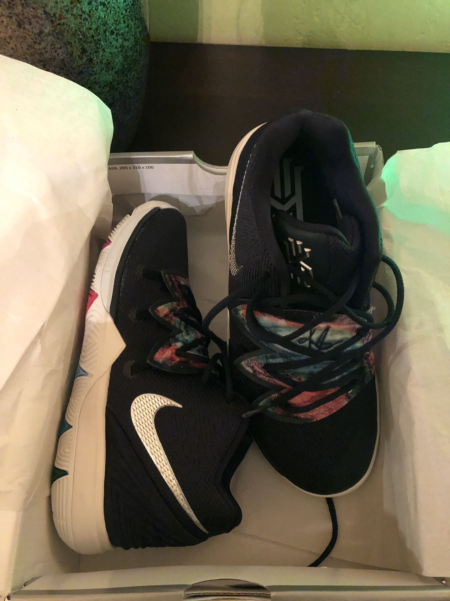 Kyrie 5 (PS) Size 3