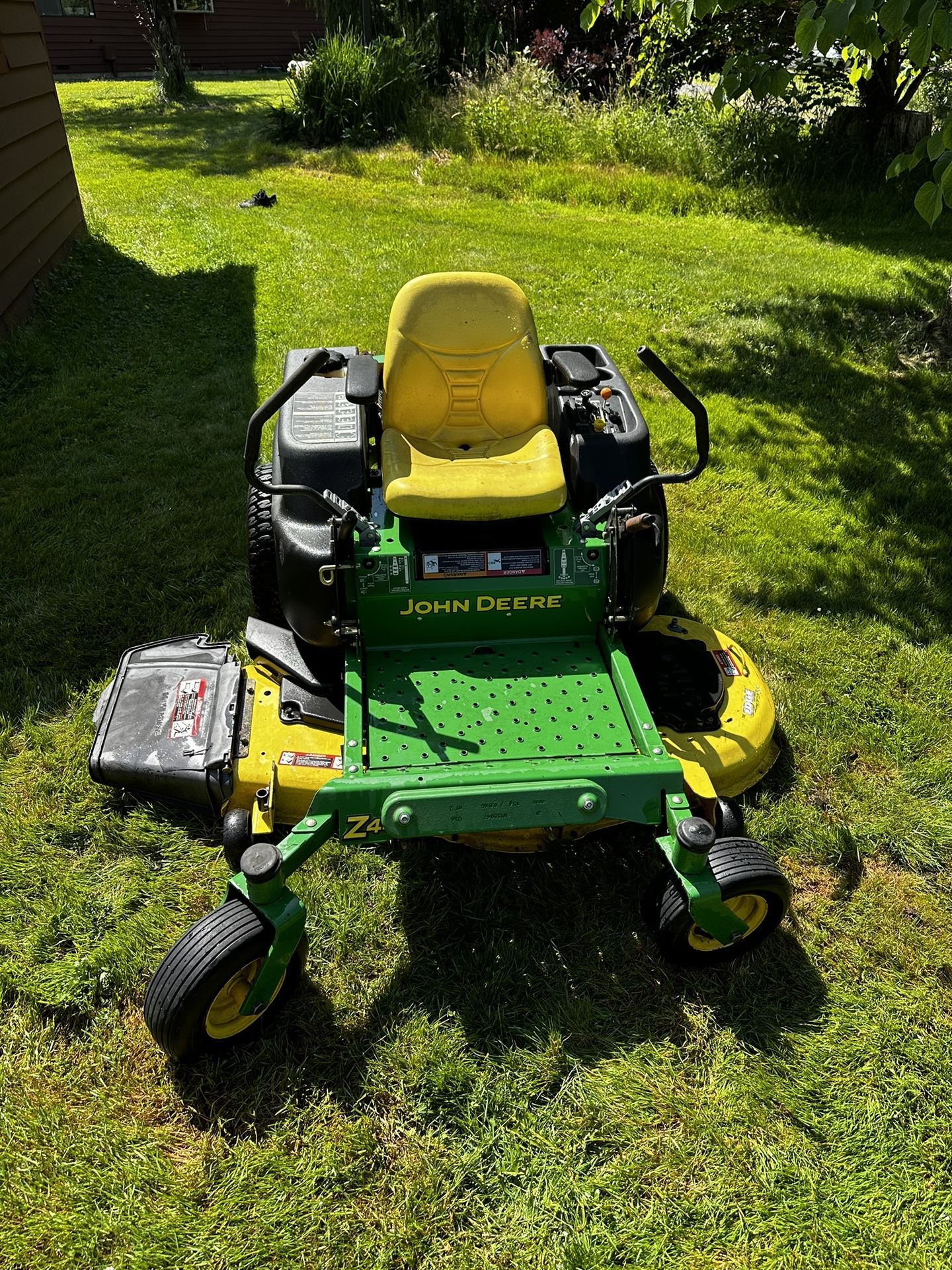 John Deere 54” Zero Turn Z445C