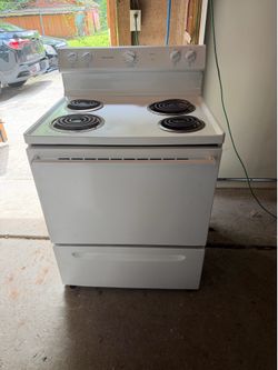 Frigidaire Electric Stove