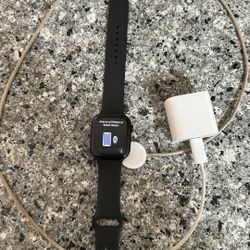 Apple Watch Series 10 (GPS + Cellular) 64. GB 