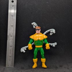 Marvel Spider-Man Dr Octopus Doc Ock Action Figure 4.5" spiderman 90s VTG 1995