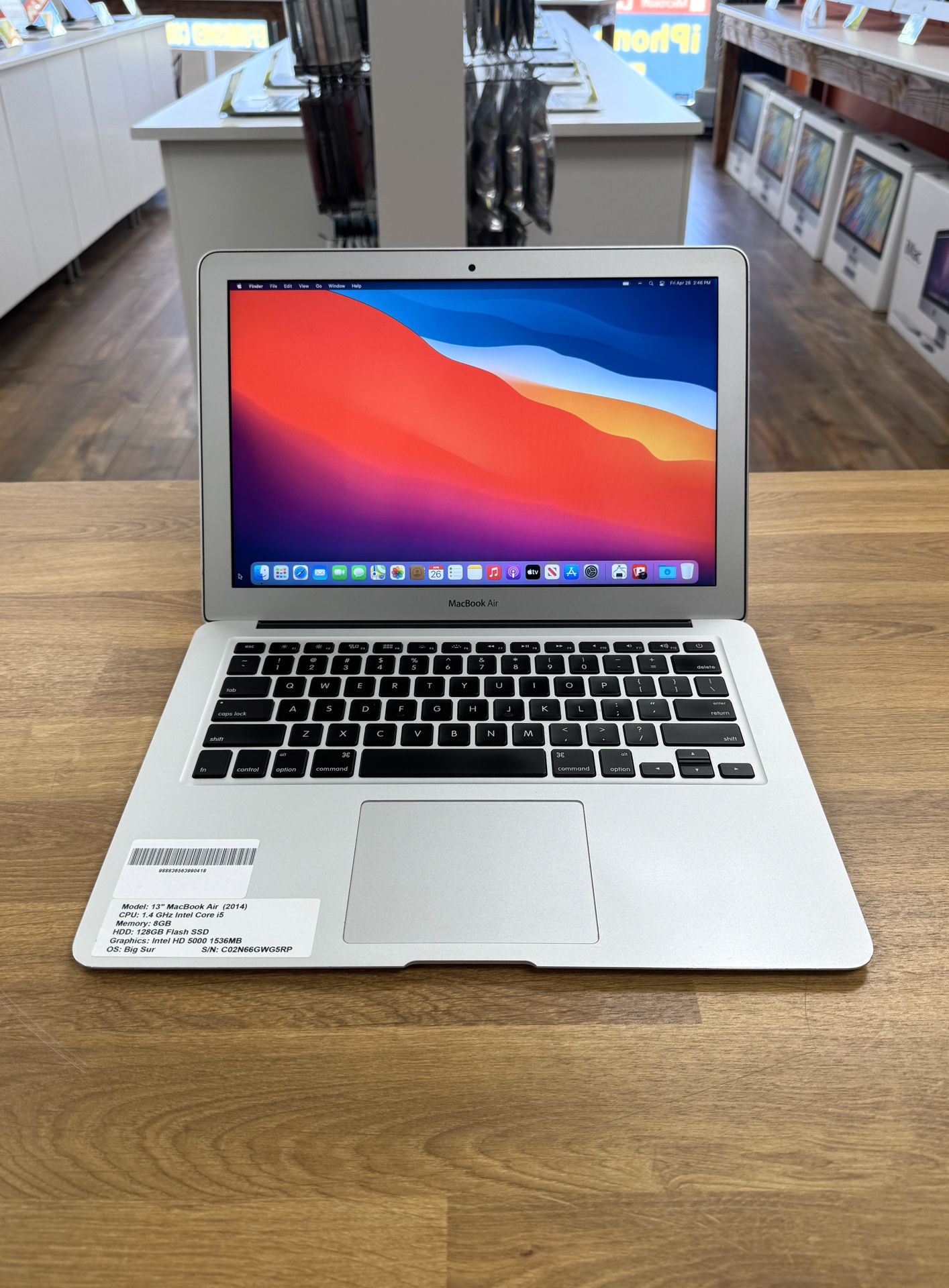 13" MacBook Air * 1.4Ghz Intel Core i5 * 128GB SSD * 8GB RAM * Excellent Condition 