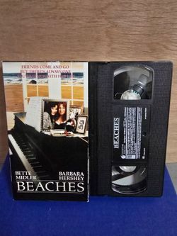 Beaches VHS Tape – Bette Midler & Barbara Hershey
