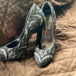 Women’s Heals 