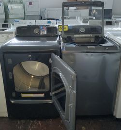 Samsung top load washer and dryer set working perfectly 4 months warranty