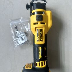 ✅New dewalt xr cut out tool only (dce555b). FIRM PRICE