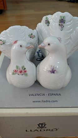 Lladro love birds