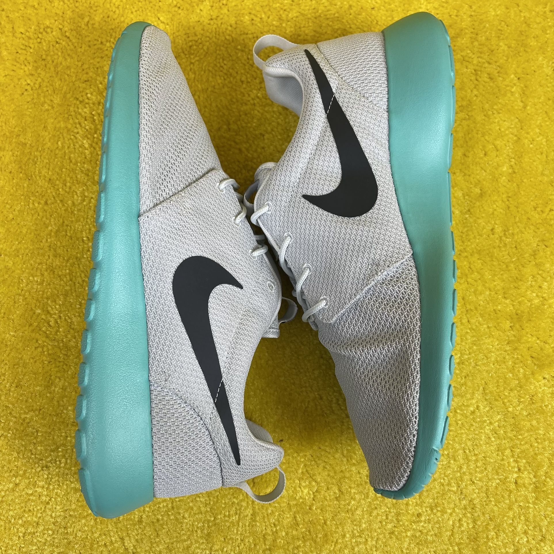 Nike Roshe Run Calypso 511881013 Size: US M 13