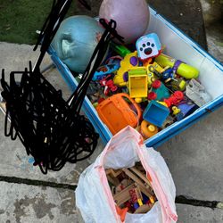 Gratis Estos Juguetes 