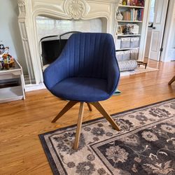 Desk chair 