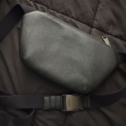 Black Small Coach Sling Bag