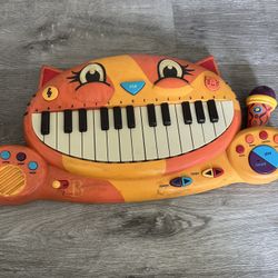 Cat Meowing Piano