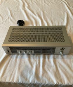 Pioneer SX-303 Used in Good Condition. Silver. Made in Japan. Vintage.