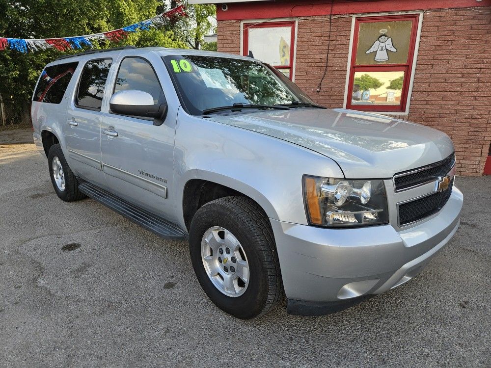 2010 Chevrolet Suburban