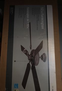 52 in Farmington 5 reversible blades , black and walnut BRAND NEW STILL IN THE BOX