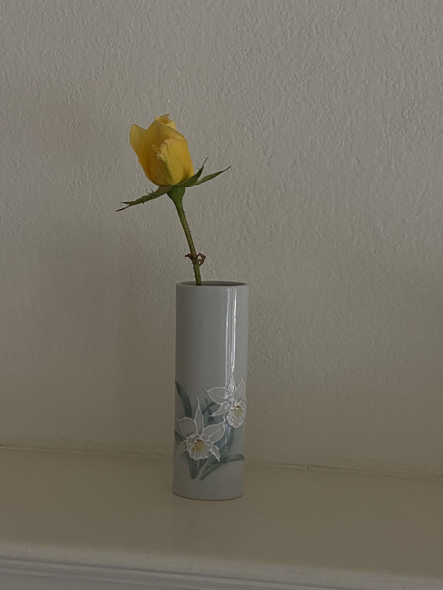 vintage flower vase 🌸