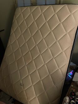 Queen mattress with stand