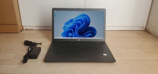 Hp 17in Laptop