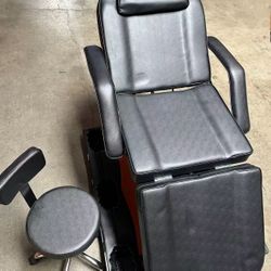 Facial/ Tattoo Chair With Wheel