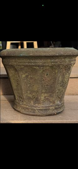 PLANTER/POT/CONTAINER