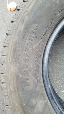 LT225/75R16 Tire llanta
