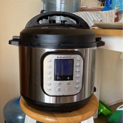 InstantPot Pressure Cooker
