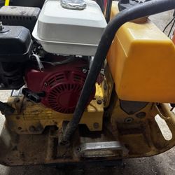 WACKER Plate Compactor