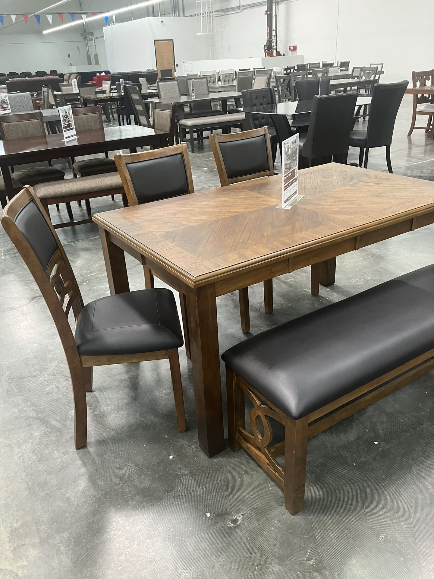 Dining Table Set