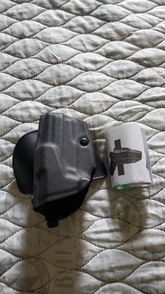 Gun holder