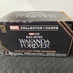 Marvel Collector Corp - Black Panther Wakanda Forever (Sealed)